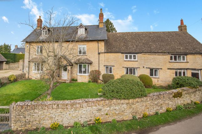 Thumbnail Detached house for sale in Vicarage Lane, Long Compton, Shipston-On-Stour, Warwickshire