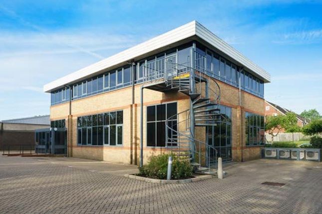 Office to let in The Beacons, Hatfield