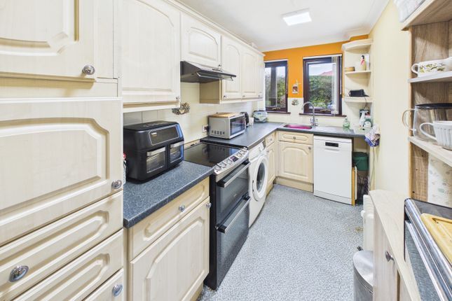 Flat 3, Hambleside Court, Southampton photo 3