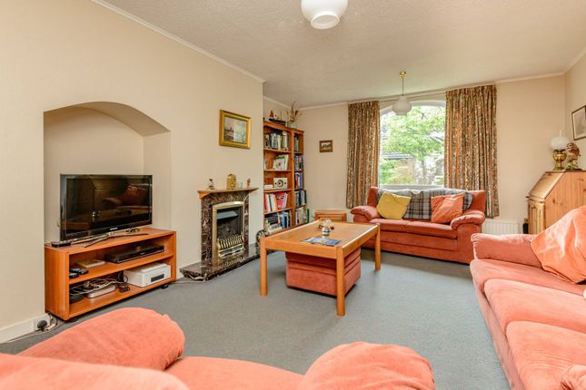 64, Bonaly Rise, Edinburgh photo 2