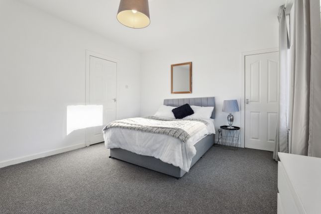 Flat for sale in Burnfoot Road, Airdrie, Lanarkshire