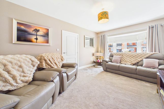 26, Willowburn Avenue, Motherwell photo 3