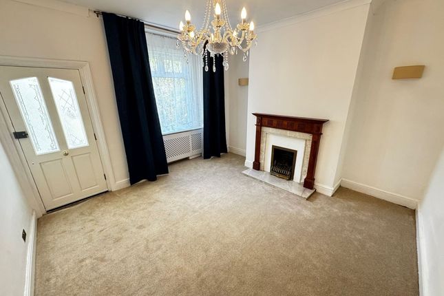 17 Knutsford View, Altrincham photo 2