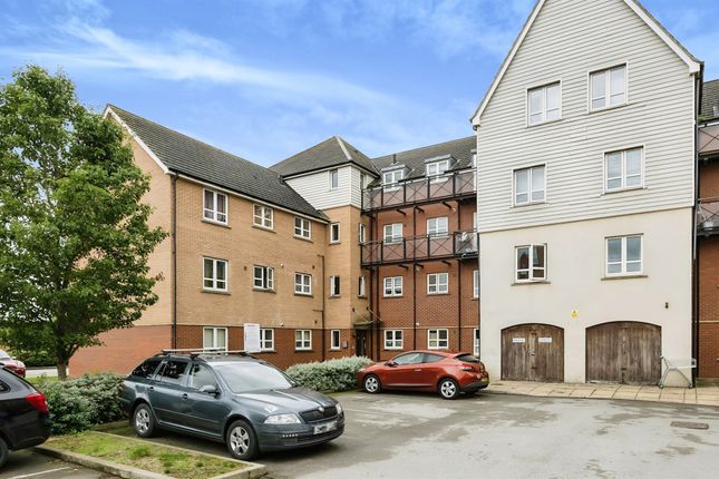 Thumbnail Flat for sale in River View, Northampton