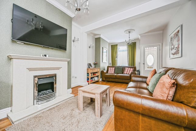 12, Belmont Place, Merseyside photo 2