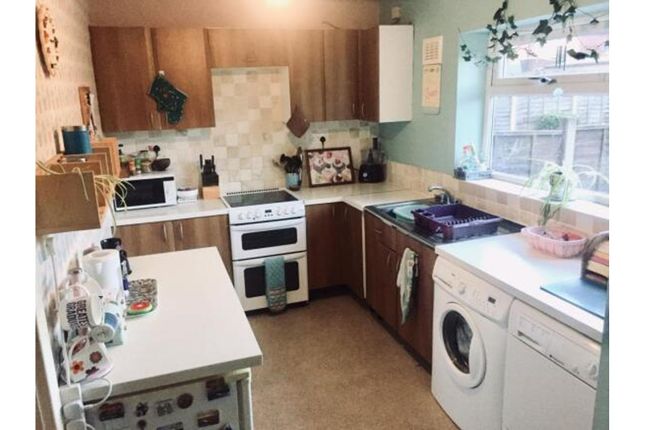 21, Dorsett Place, Walsall photo 4