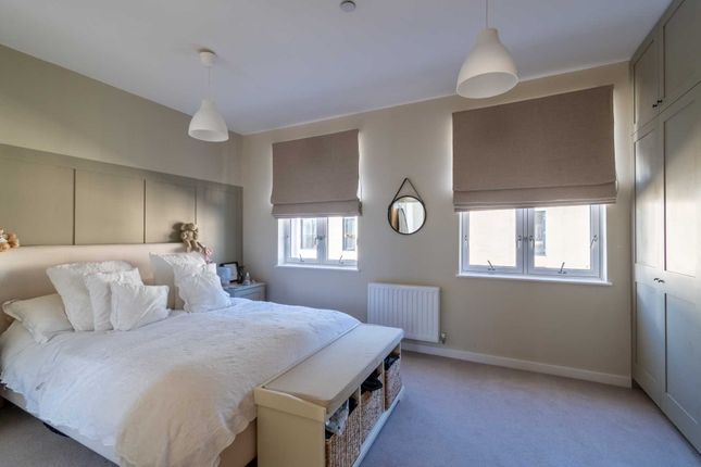 Town house for sale in Percy Terrace, Bath