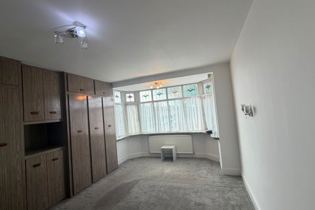 113, Upney Lane, Barking photo 3