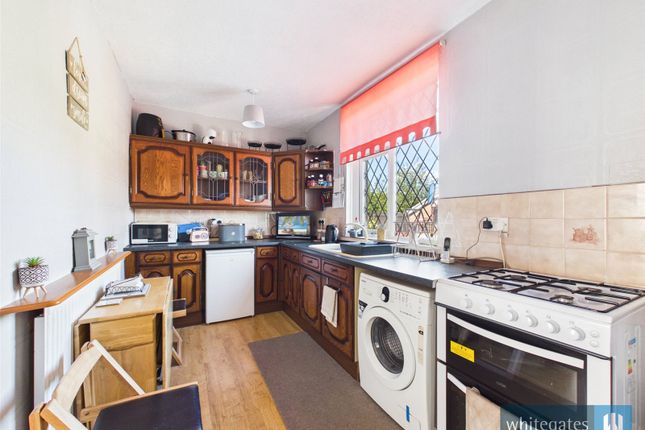 7, Anlaby Street, West Yorkshire photo 3