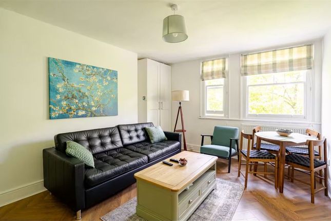 1-bed flat on 39E Cambridge Gardens, London, £475,000