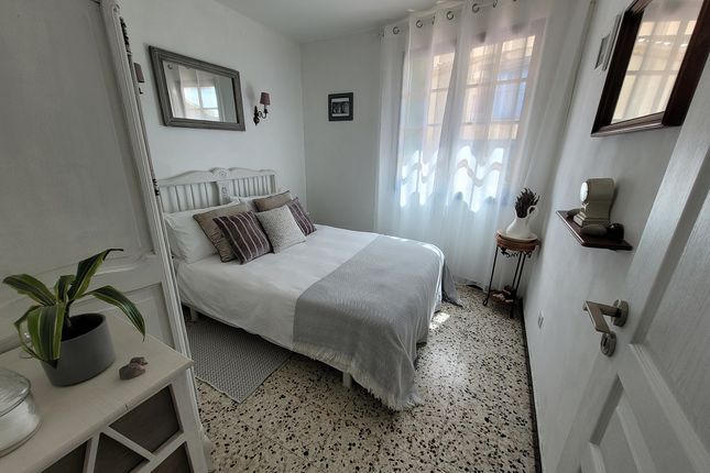 Corneilhan, Languedoc-Roussillon, 34490, France, 3 bedroom property for ...