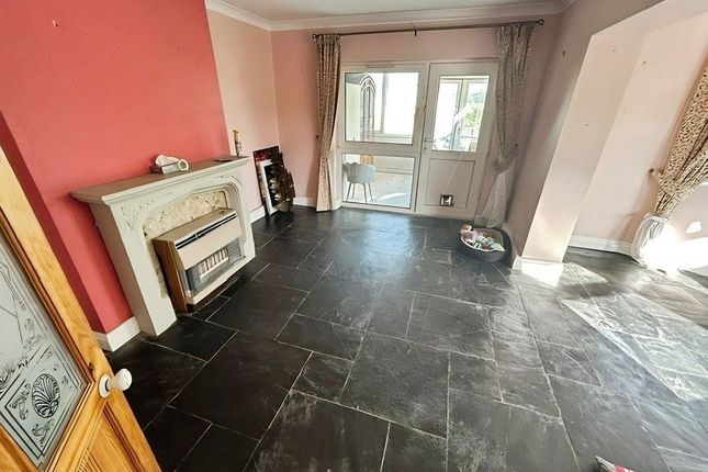 Cefn Road, Bridgend photo 3
