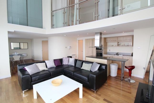 Thumbnail Flat for sale in K2, 125 Albion Street, Leeds, West Yorkshire