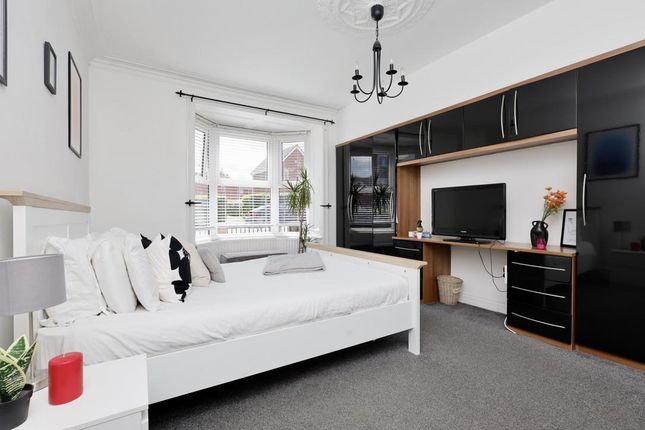 18, Croxdale Terrace, Gateshead photo 5