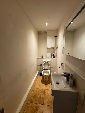 176 Brighton Road, Purley photo 3