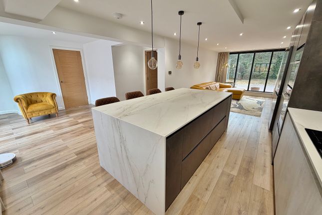 3, Portchester Heights, Portchester photo 2