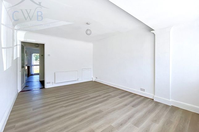44 Lakeside, Snodland photo 3