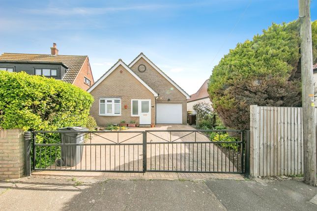 Detached bungalow for sale in Fronks Avenue, Dovercourt, Harwich