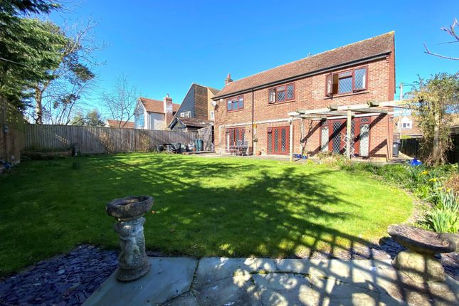 Thumbnail Detached house for sale in The Croft, East Hagbourne, Didcot, Oxfordshire