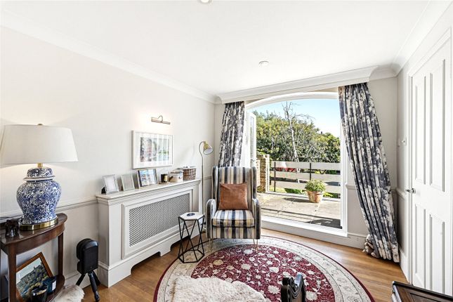 56, Chiswick Staithe, London photo 4