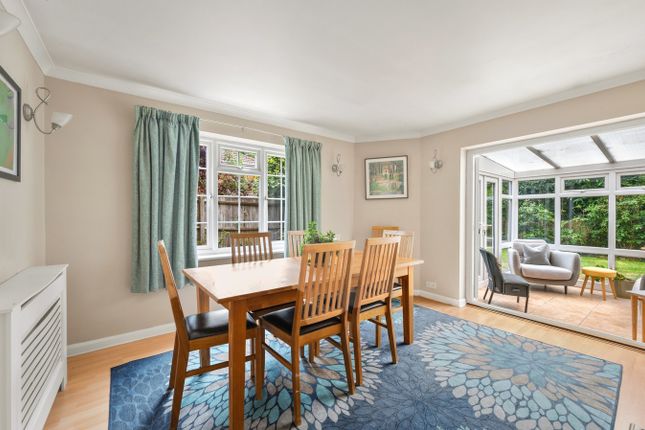 12, Jason Close, Weybridge photo 4