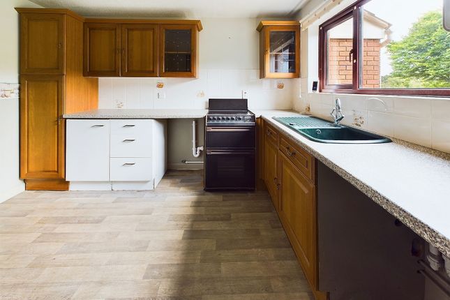 15, Fairmead, Sidmouth photo 2