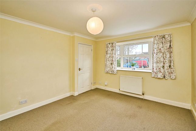 33, Birch Gardens, Isle of Wight photo 2