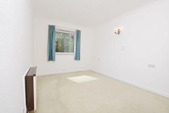 18 Home beech House, Mount Hermon Road, Woking photo 4