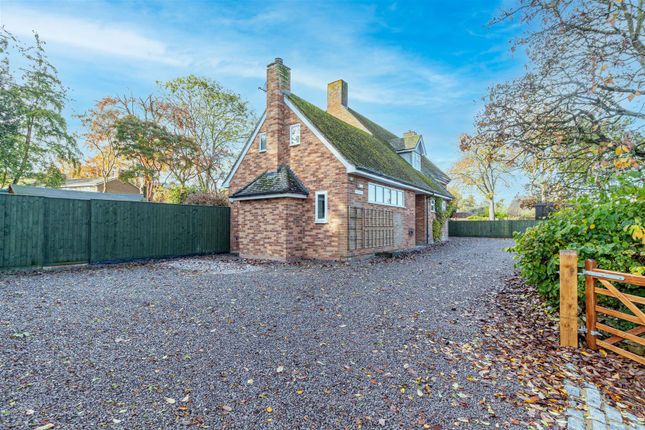 Detached house for sale in Hill Lane, Elmley Castle, Pershore
