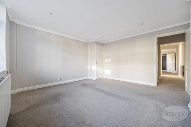 Flat B, 40, Church Road, Guildford photo 3