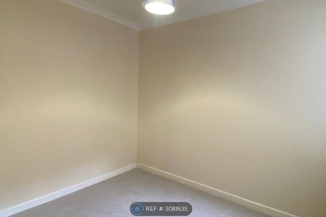 Uxbridge Street, Burton-On-Trent photo 3
