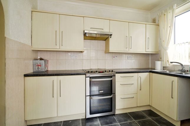 9, Brooklands Road, WAKEFIELD photo 3
