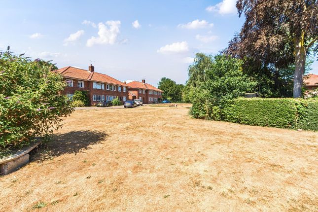 16, Sidcup Hill Gardens, Sidcup photo 4
