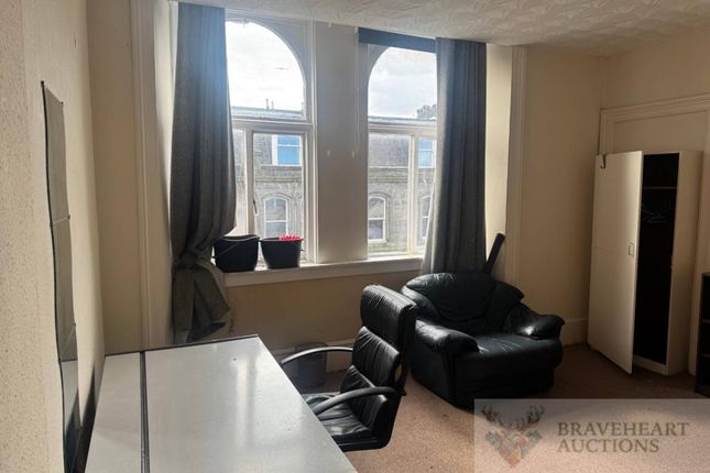 Flat 4/1, 3 Seagate, Dundee photo 4