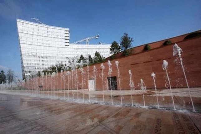 Parking/garage to rent in Canning Place, Liverpool