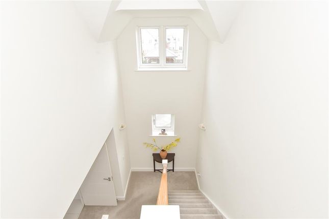 Maisonette for sale in Clay Lane, Chichester, West Sussex