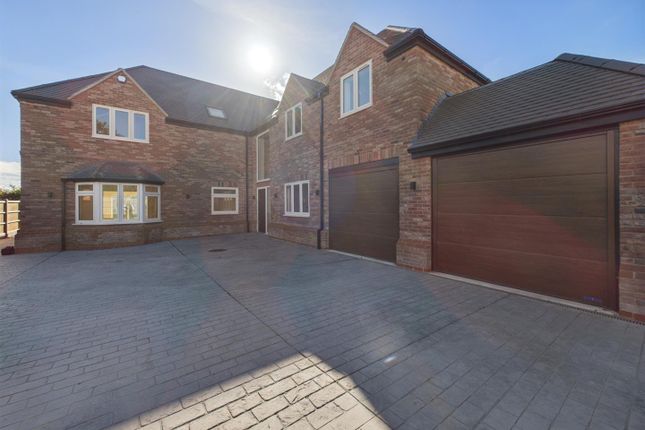 Crackley View, Westwood Heath Road, Coventry photo 3