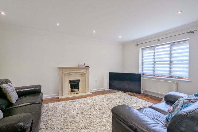 9 Hugh Parke Close, Milton Keynes photo 2