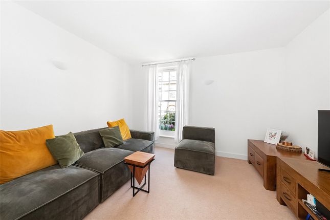 16, Cadogan Road, London photo 4