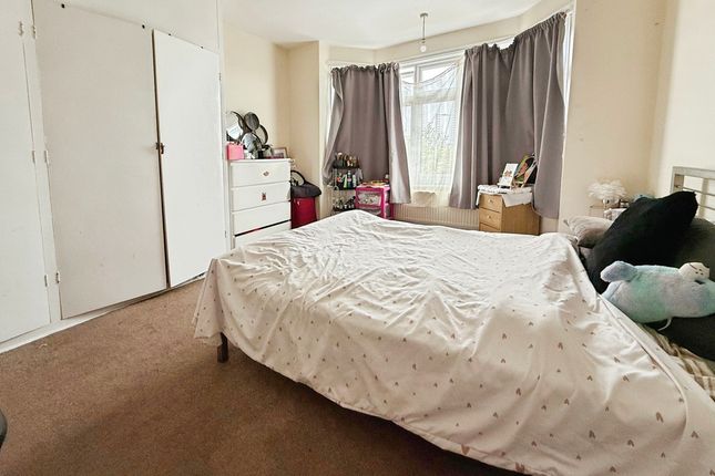 6, Elmstead Road, Colchester photo 3