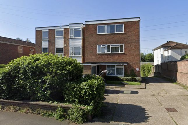 Thumbnail Flat for sale in 200 Millbrook Road East, Freemantle, Southampton