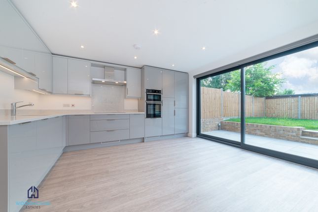 Thumbnail Terraced house to rent in Lower Paddock Road, Watford