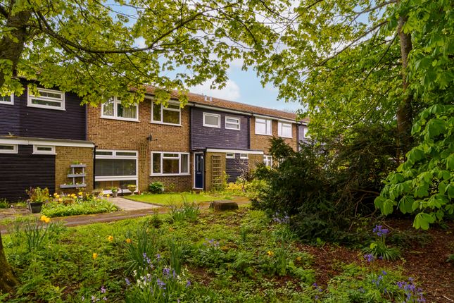 Thumbnail Terraced house for sale in Wayside Green, Woodcote, Berkshire