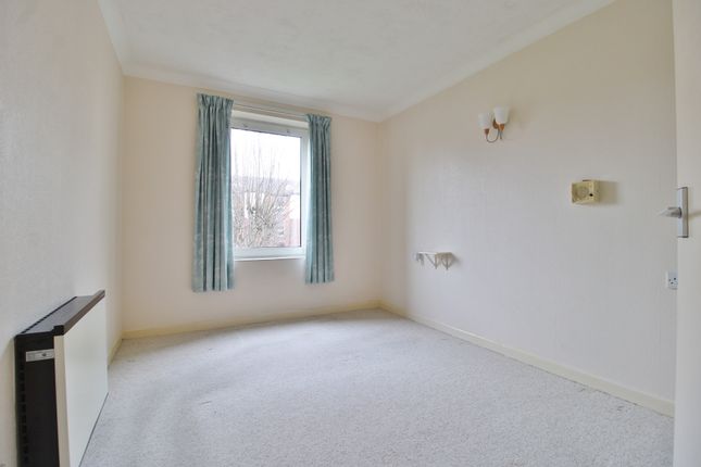 45 Homesea House, Green Road, Southsea photo 4