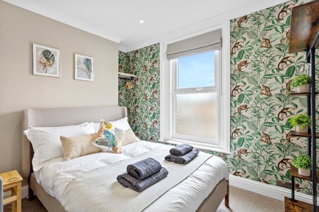 Flat 4, 27, Ethelbert Crescent, Kent photo 4