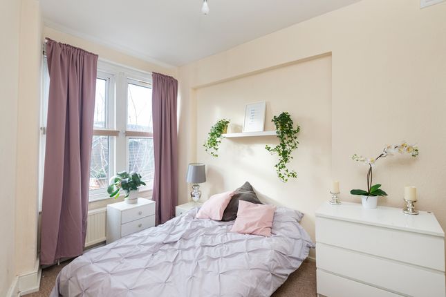 Flat to rent in Muswell Hill, London