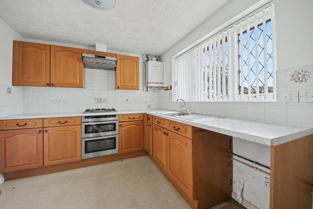 5 Garratt Close, Southampton photo 2