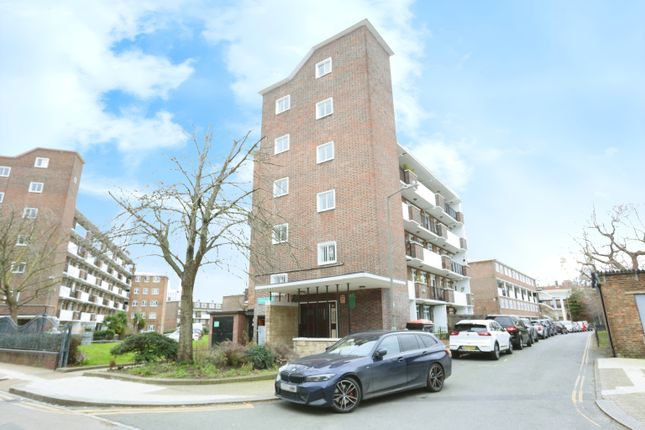 Thumbnail Flat for sale in Patmore Estate, Battersea