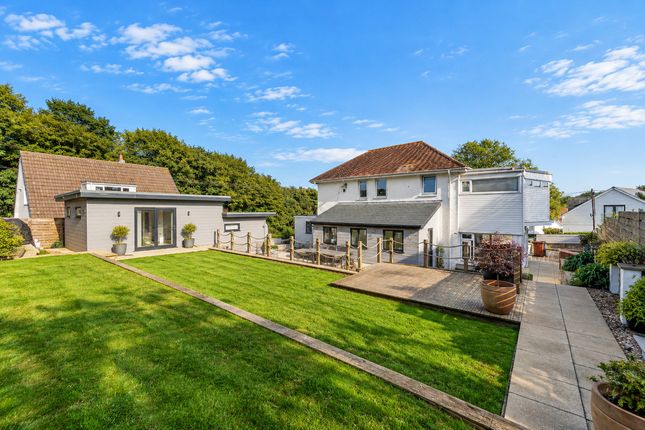 The Retreat, Porthpean Beach Road, St. Austell photo 4