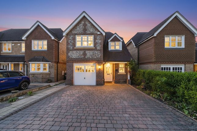 4-bed house on 5a, Williamson Close, Wokingham, £650,000
